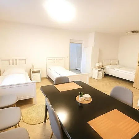 New For Relax Brandys U Prahy