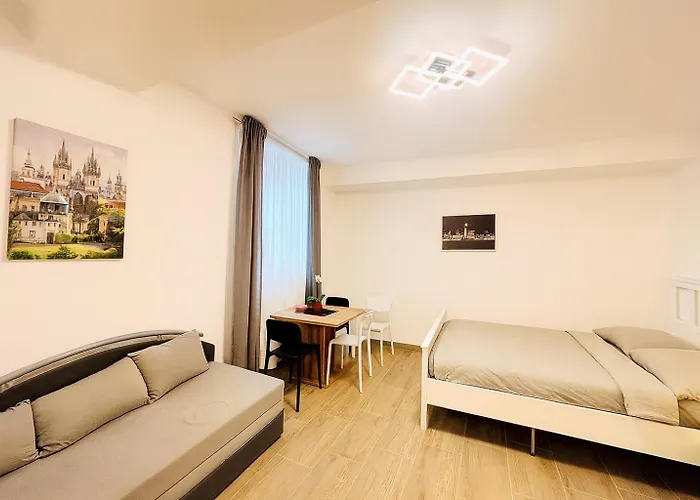 New For Relax Brandys U Prahy *