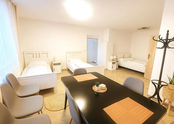 New For Relax Brandys U Prahy